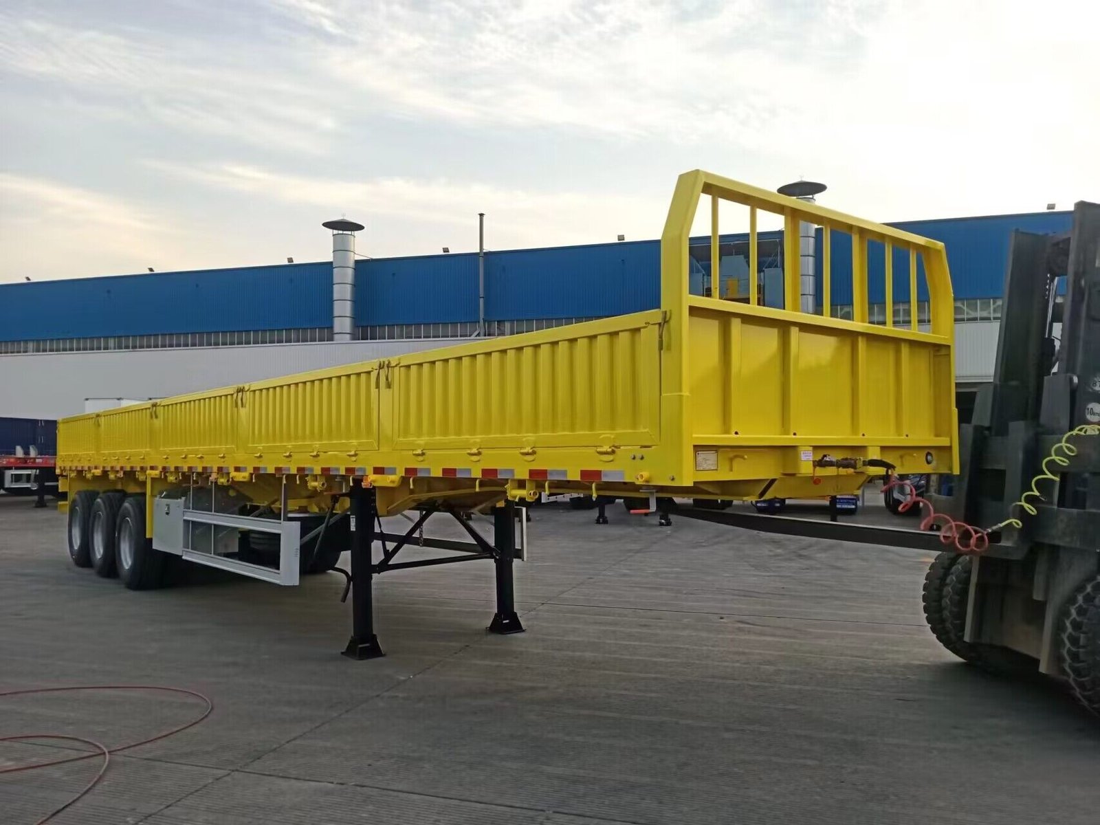 3 axles cargo semi trailer